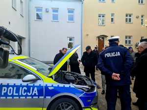 przekazanie radiowozu